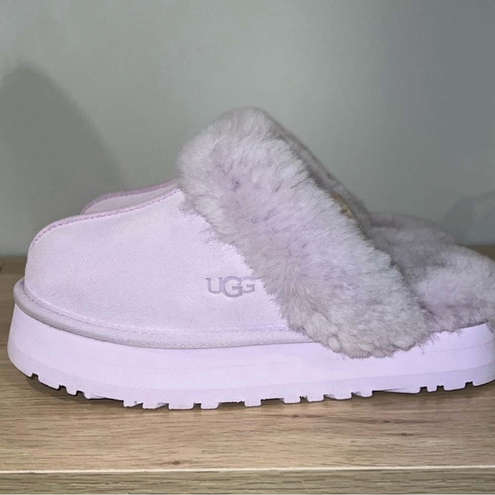 UGG Women's Soft Pink Cozy Slippers